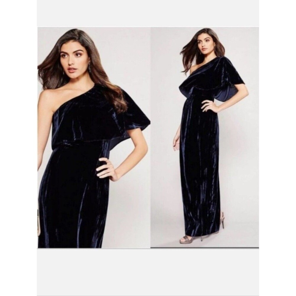 Adrianna Papell velvet one shoulder gown Sz 6